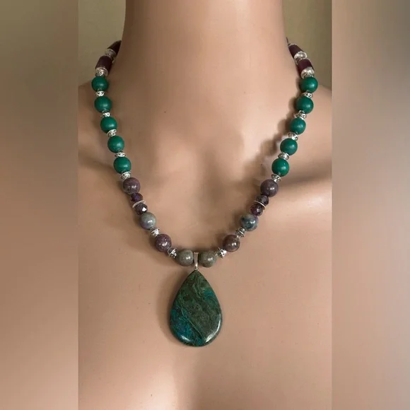 20-1/2 inch Ruby Zoisite gemstone bead Necklace NWOT - Picture 12 of 13
